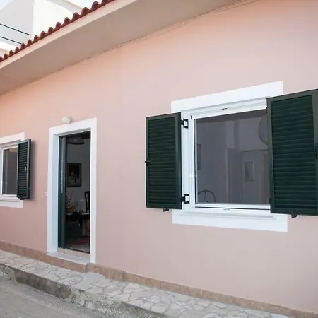 Angelika's House Casa de Férias Lixúri